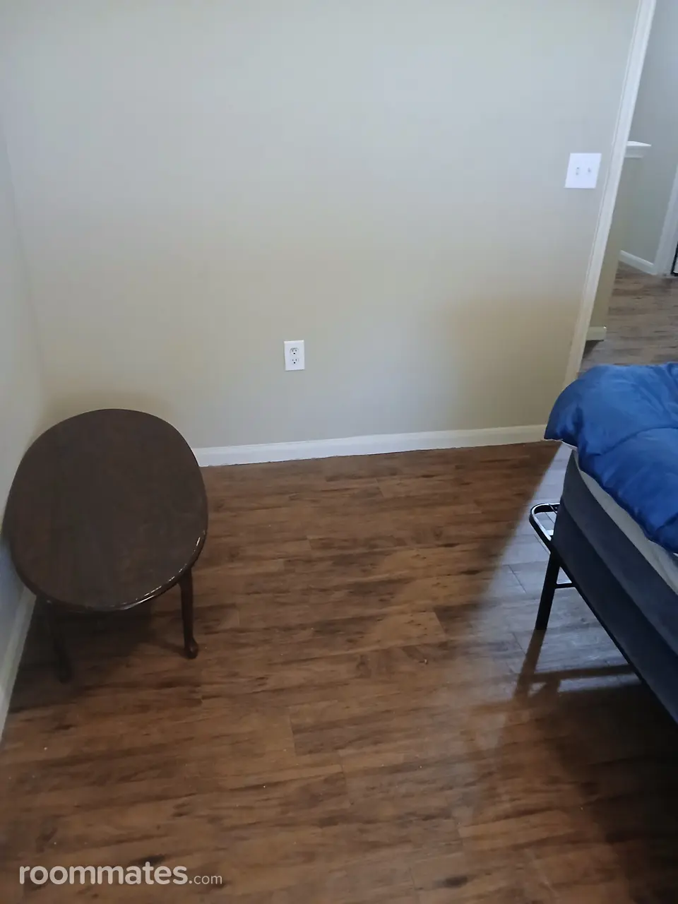 Profile photo 3 of 6