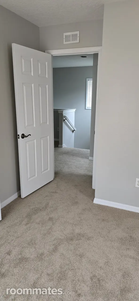 Profile photo 2 of 6