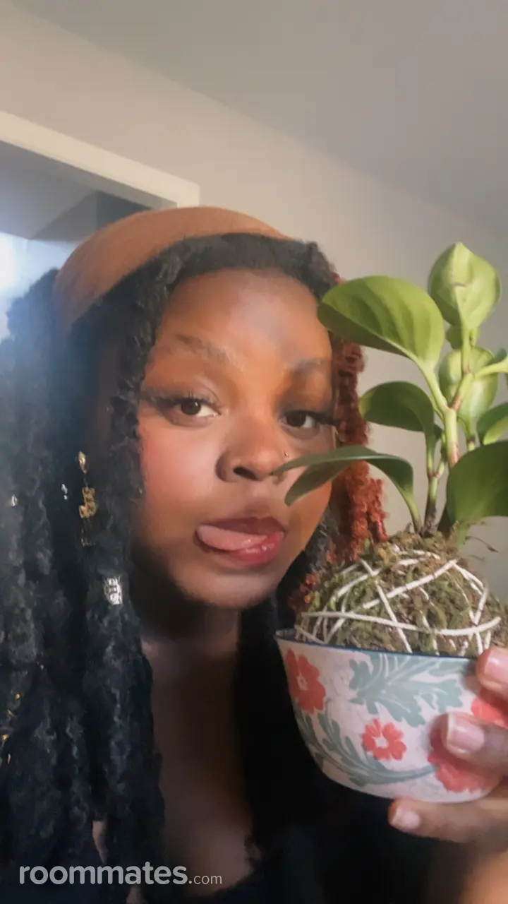 Profile photo 3 of 3
