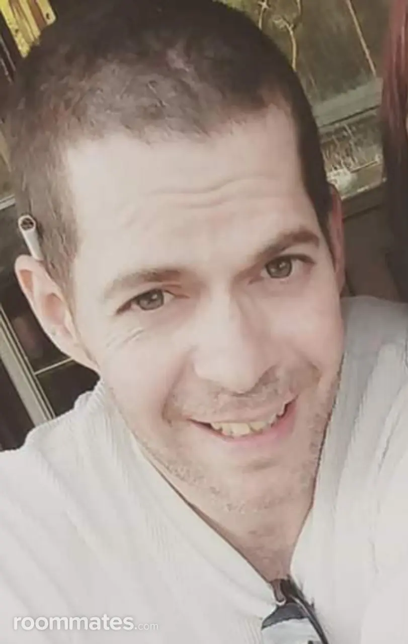 Profile photo 6 of 6