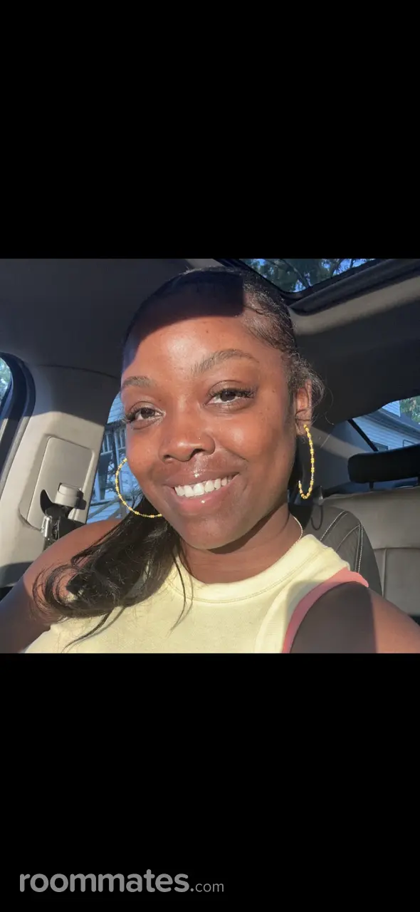 Profile photo 7 of 7