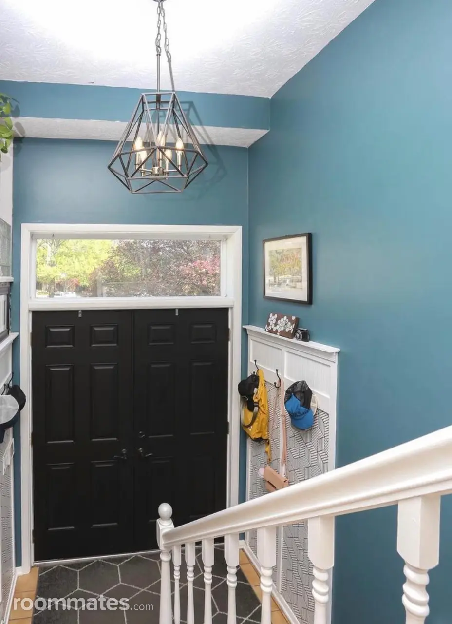 Profile photo 2 of 9