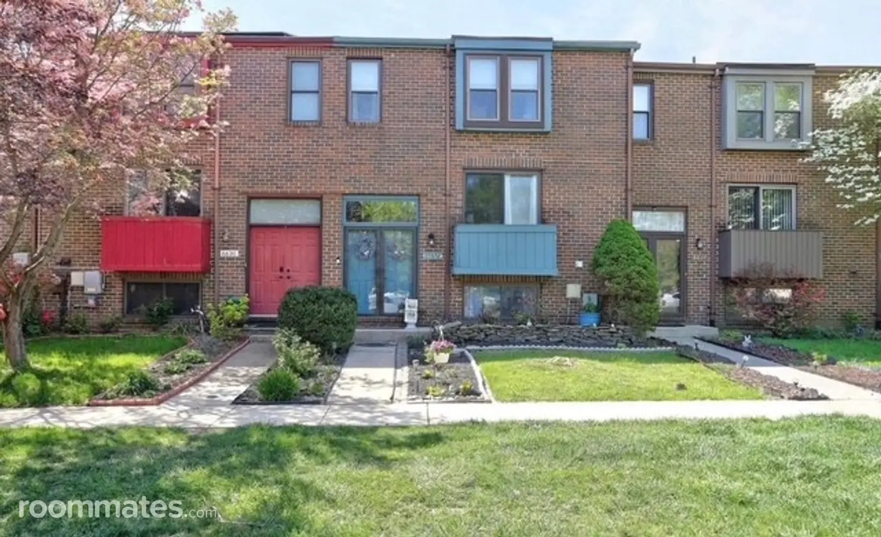 Profile photo 4 of 9