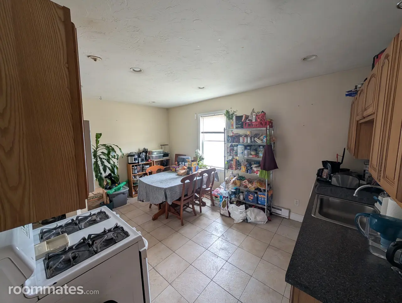 Profile photo 4 of 5