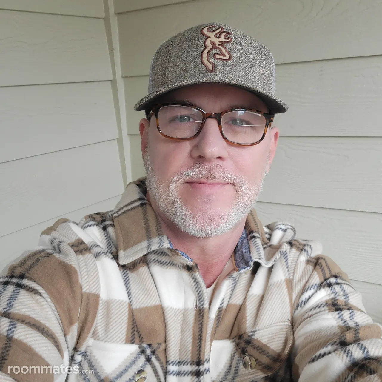 Profile photo 2 of 2