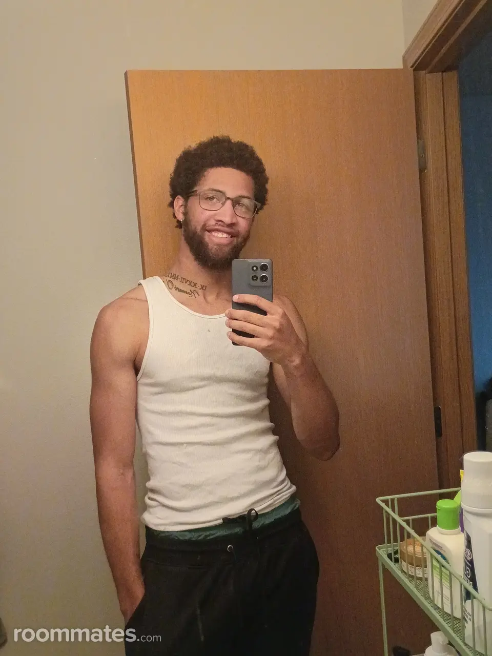 Profile photo 4 of 4