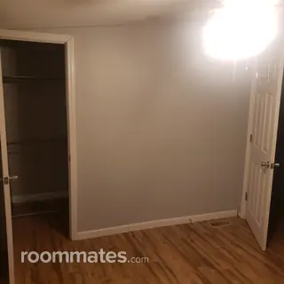 Room for rent in Clarksville, TN $600, house