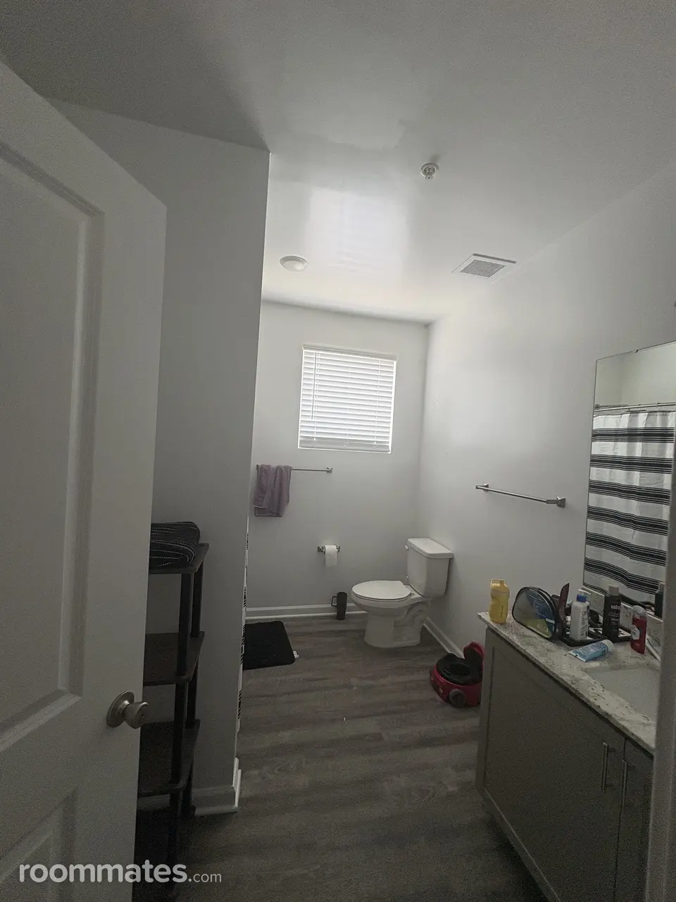 Profile photo 6 of 9