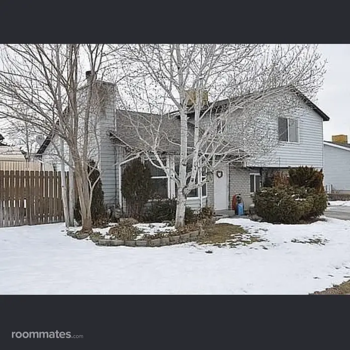 Room for rent in Kearns, UT $950, house