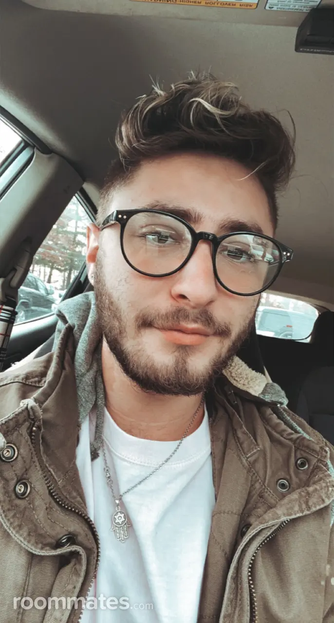 Profile photo 4 of 4