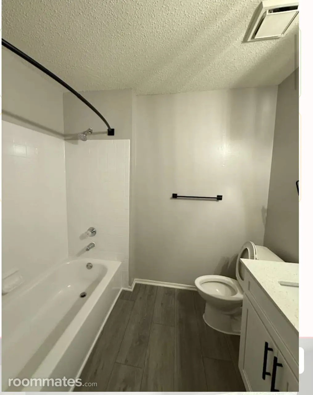 Profile photo 2 of 11