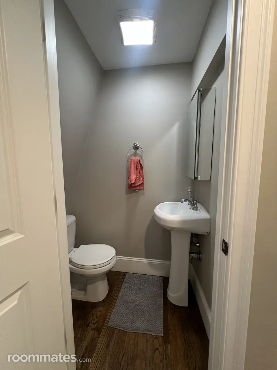 Profile photo 9 of 11