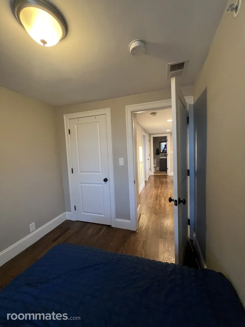 Profile photo 6 of 11