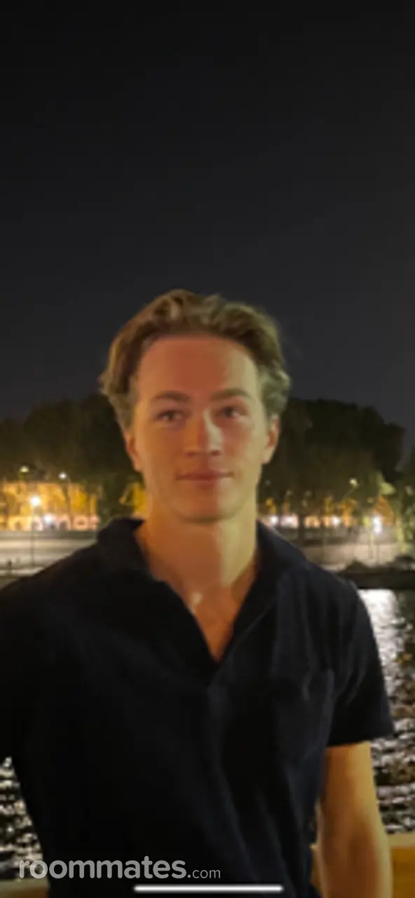 Profile photo 11 of 11