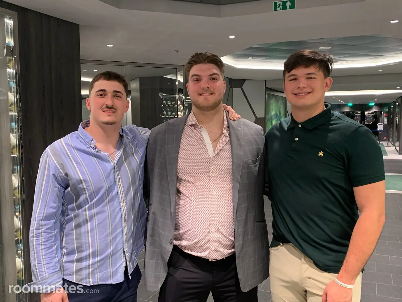 Profile photo 12 of 13