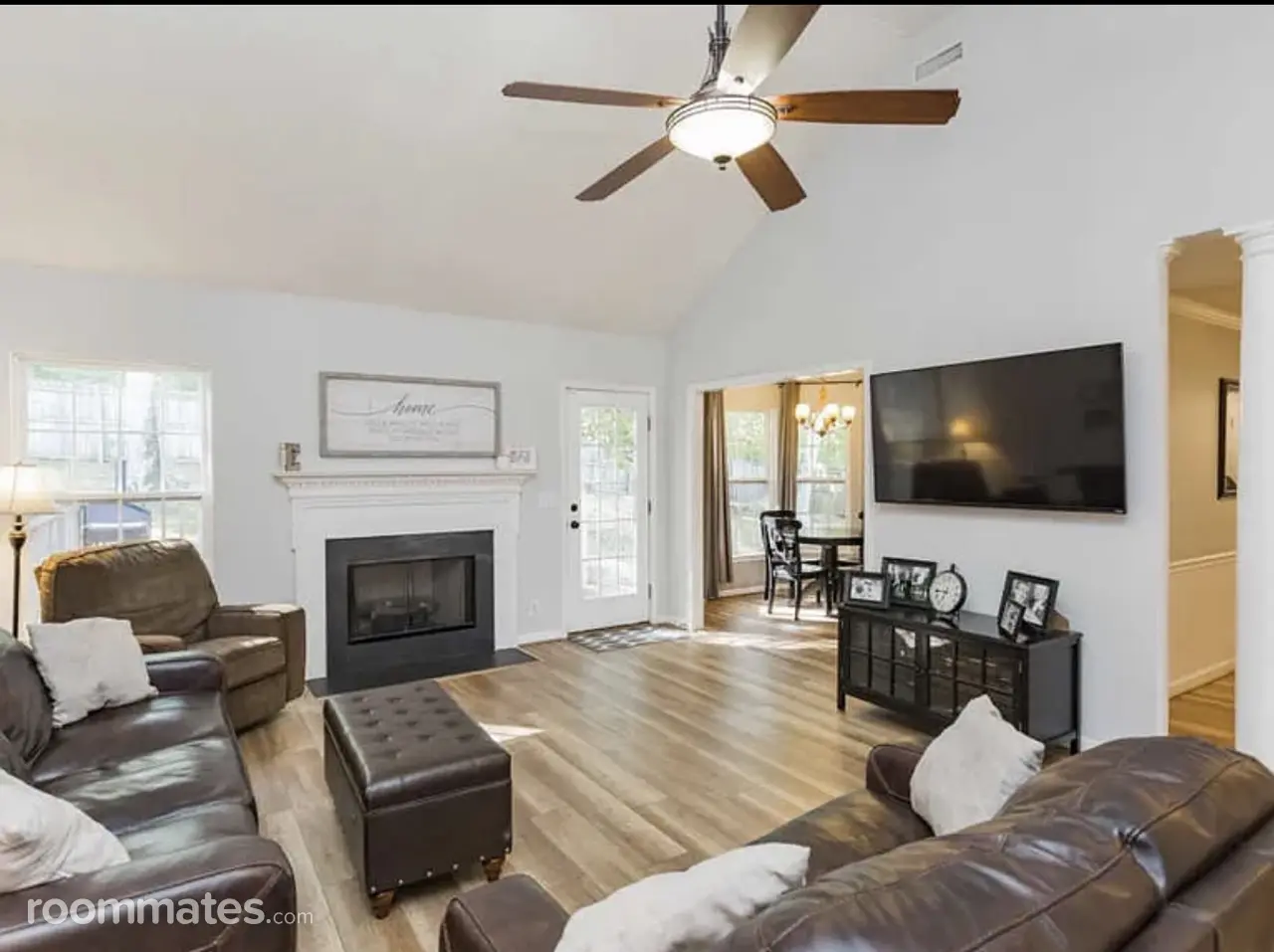 Profile photo 6 of 9