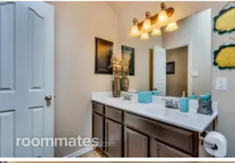 Room for rent in El Paso, TX $500, house
