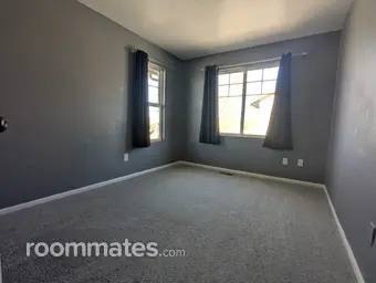 Room for rent in Aurora, CO $800, condo
