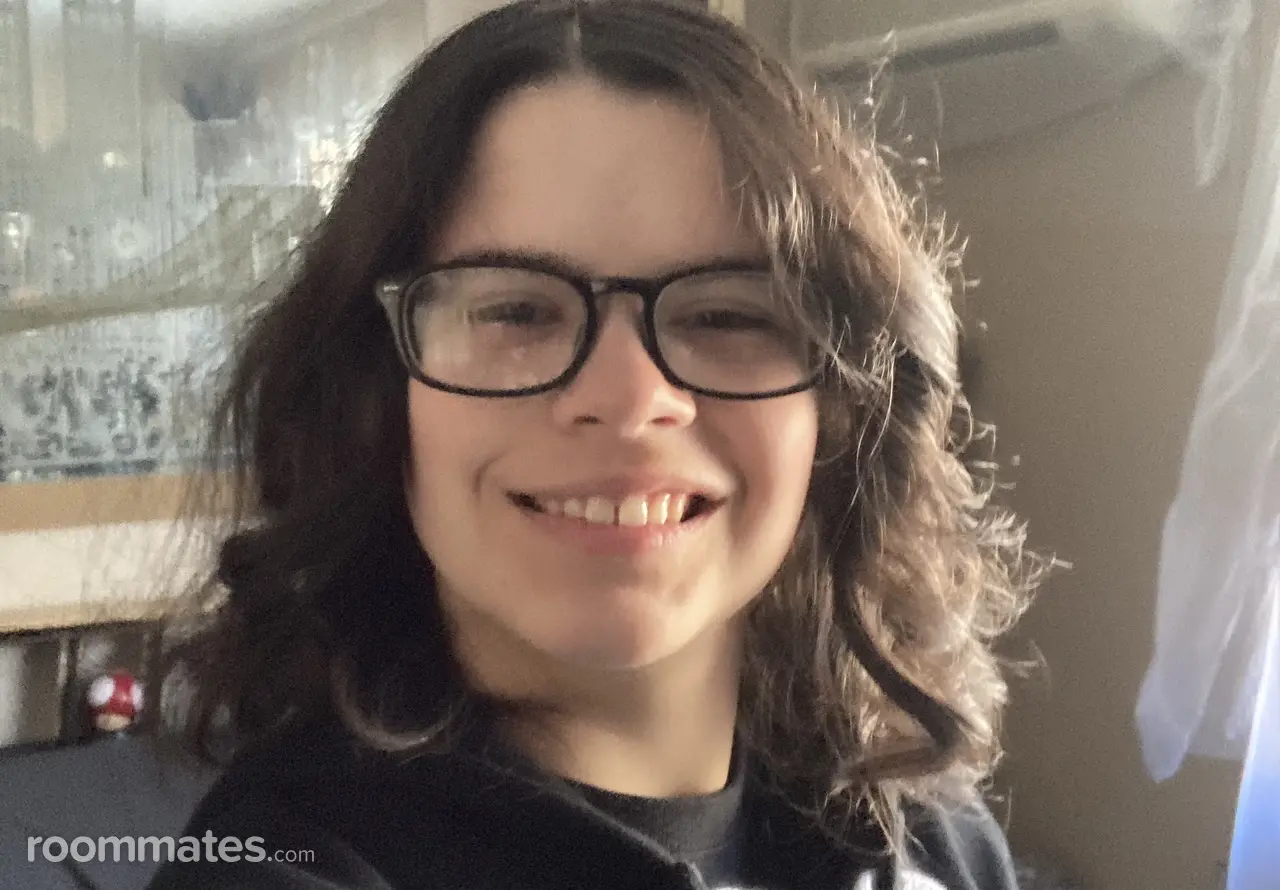 Profile photo 10 of 10