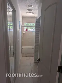 Room for rent in Daytona Beach, FL $850, house