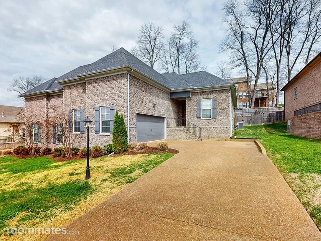 Profile photo 10 of 11