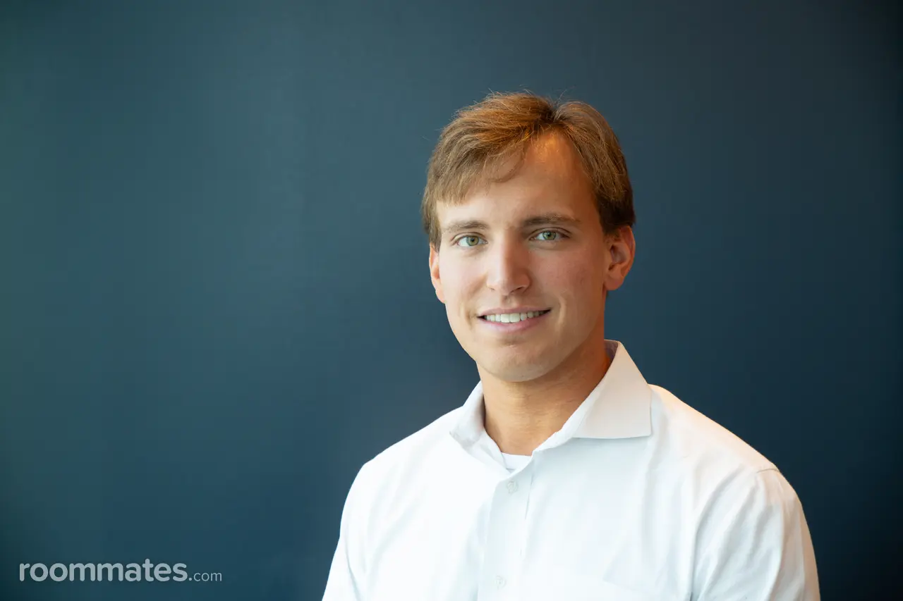 Profile photo 11 of 11