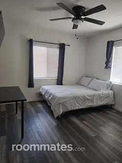 Room for rent in San Bernardino, CA $1000, house