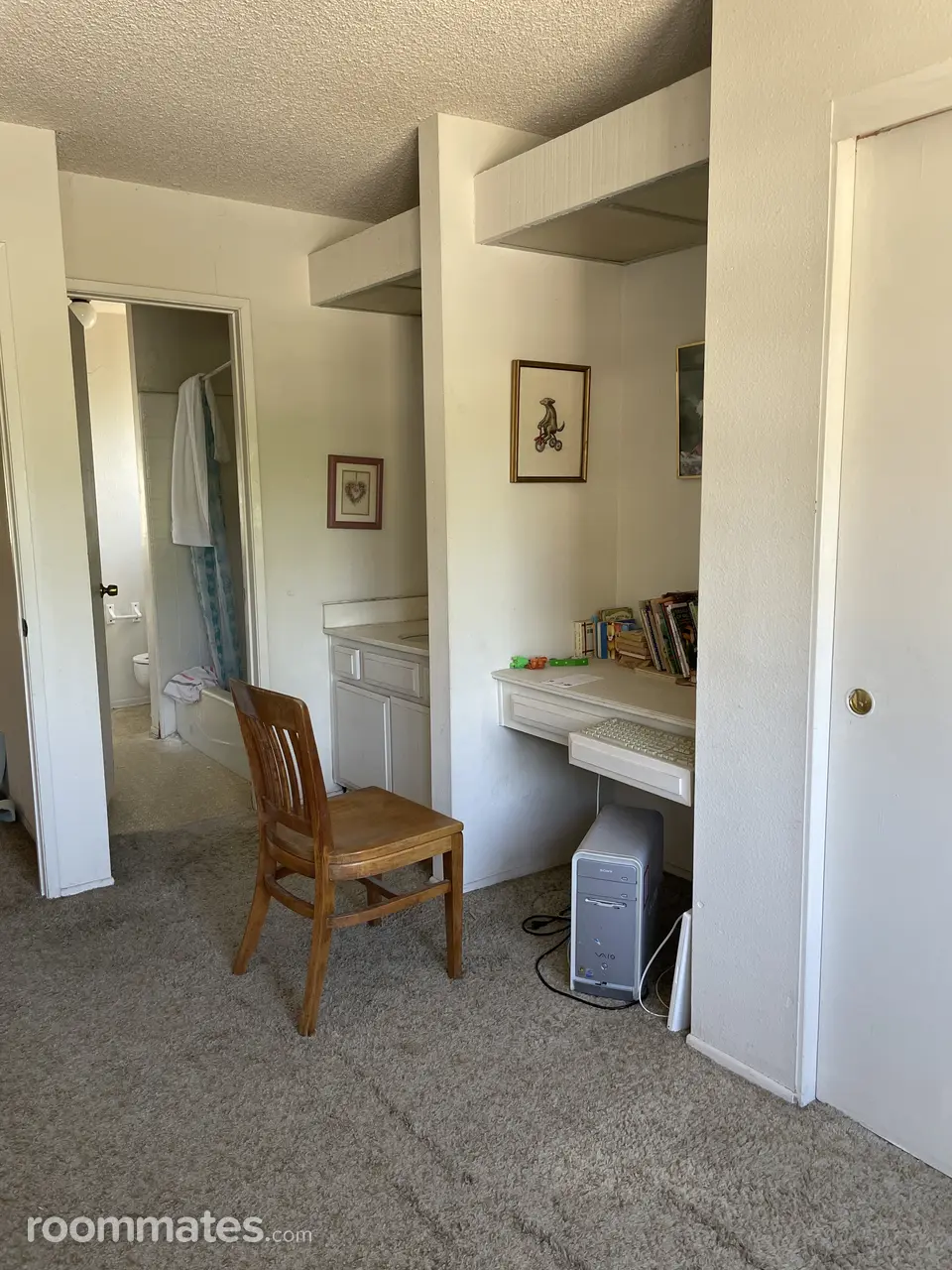 Profile photo 2 of 4