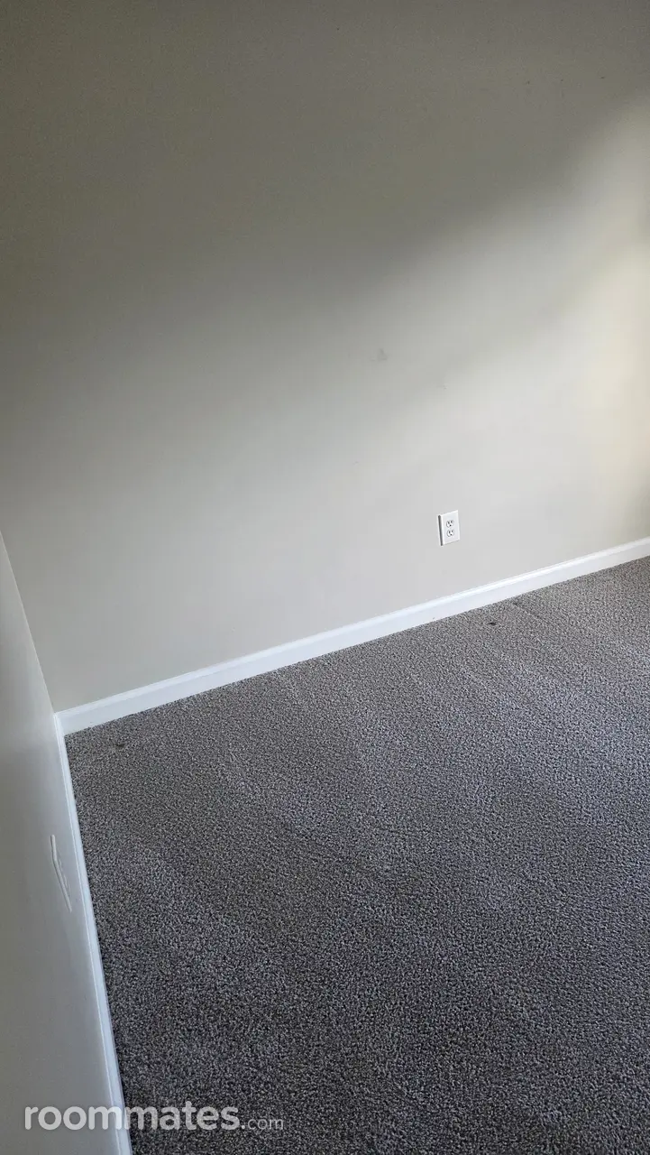 Profile photo 5 of 7