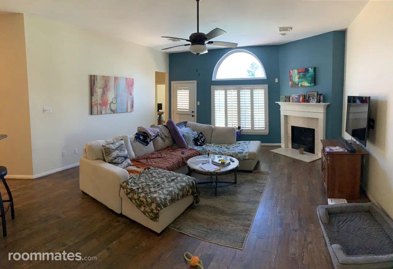 Profile photo 5 of 6