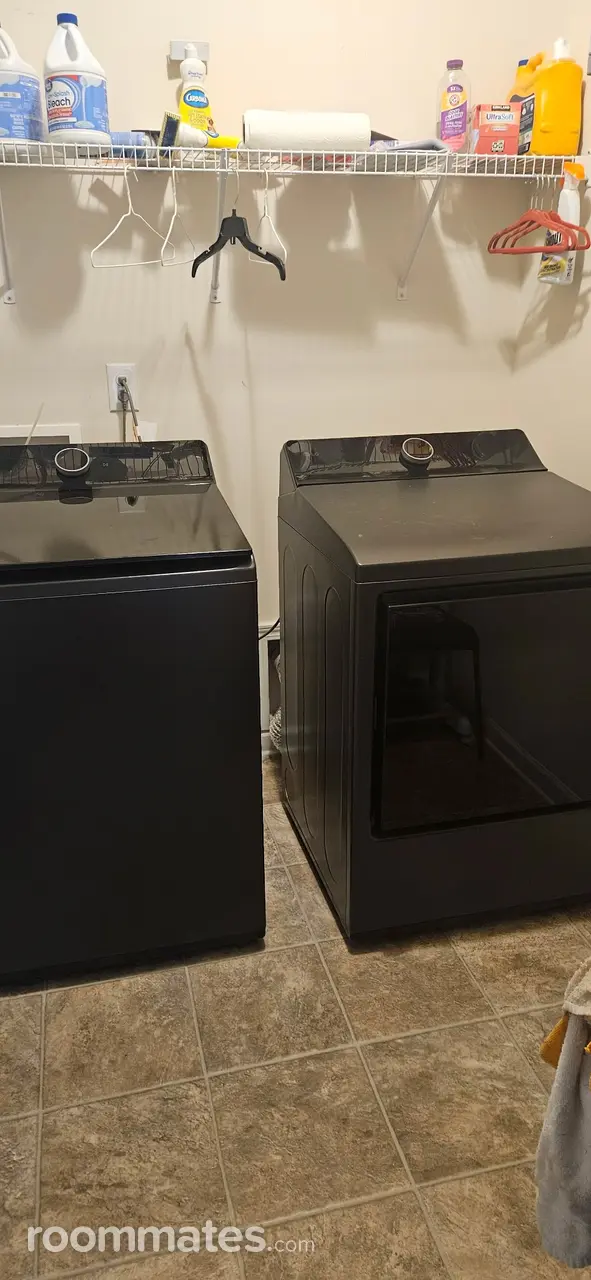 Profile photo 10 of 11