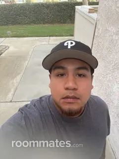 Roommate looking Ontario, CA, $800