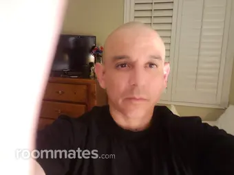 Roommate looking Moreno Valley, CA, $400