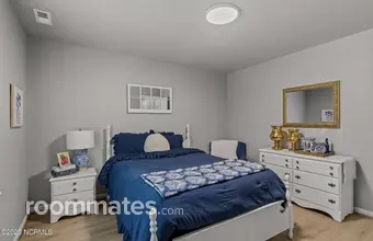 Room for rent in Newport, NC $700, house