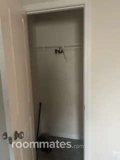 Room for rent in Durham, NC $800, townhouse