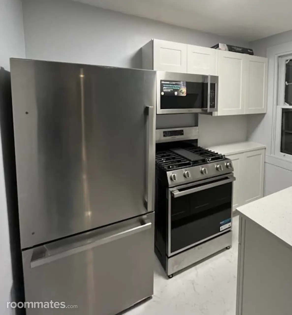 Profile photo 7 of 11