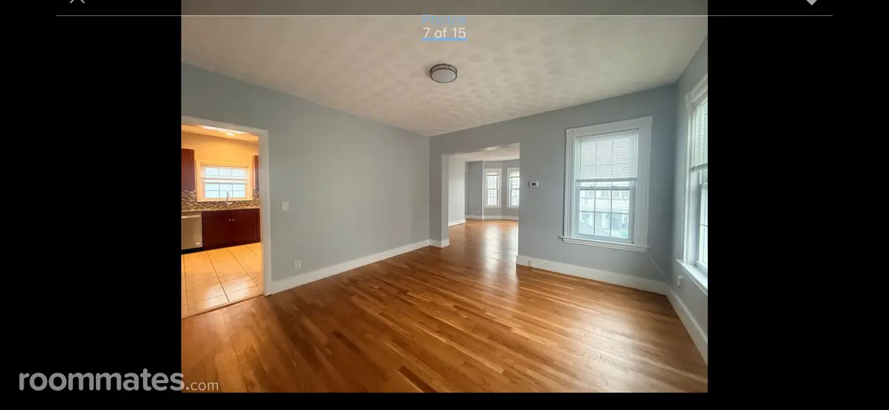 Profile photo 6 of 11