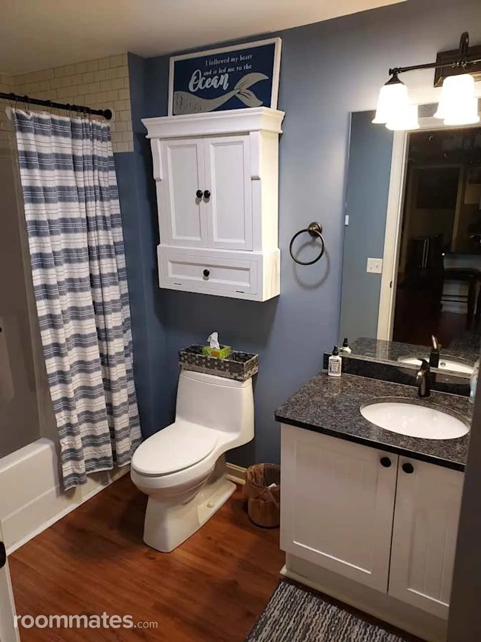 Profile photo 3 of 7