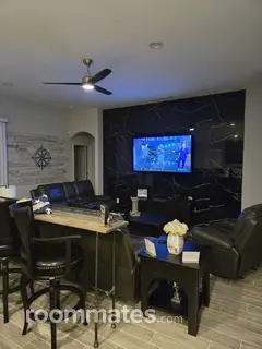 Room for rent in Tampa, FL $900, house