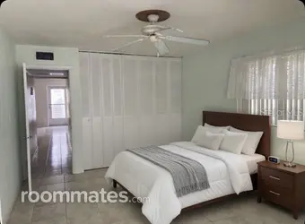 Room for rent in Valrico, FL $800, house