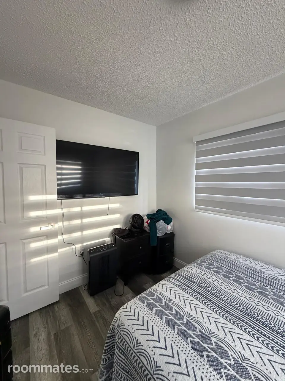 Profile photo 7 of 10