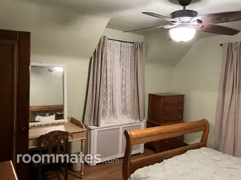 Room for rent in Penn Hills, PA $750, house