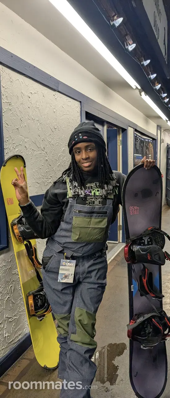 Profile photo 2 of 5