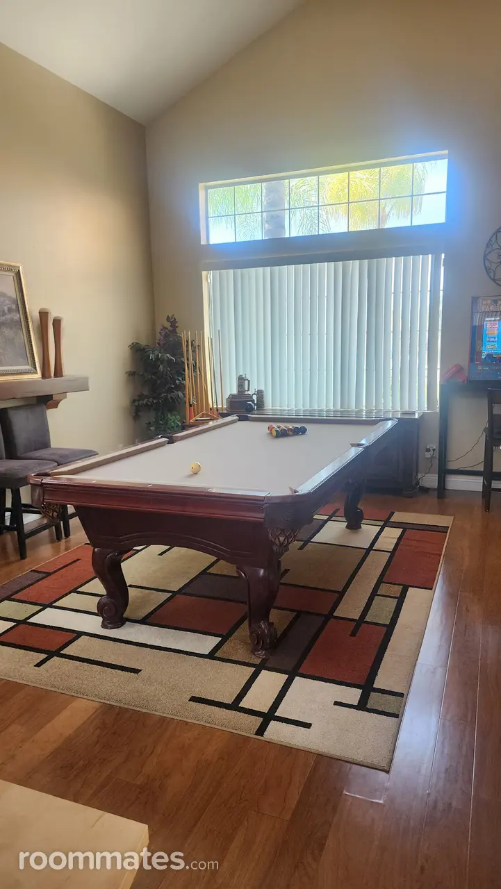 Profile photo 5 of 18