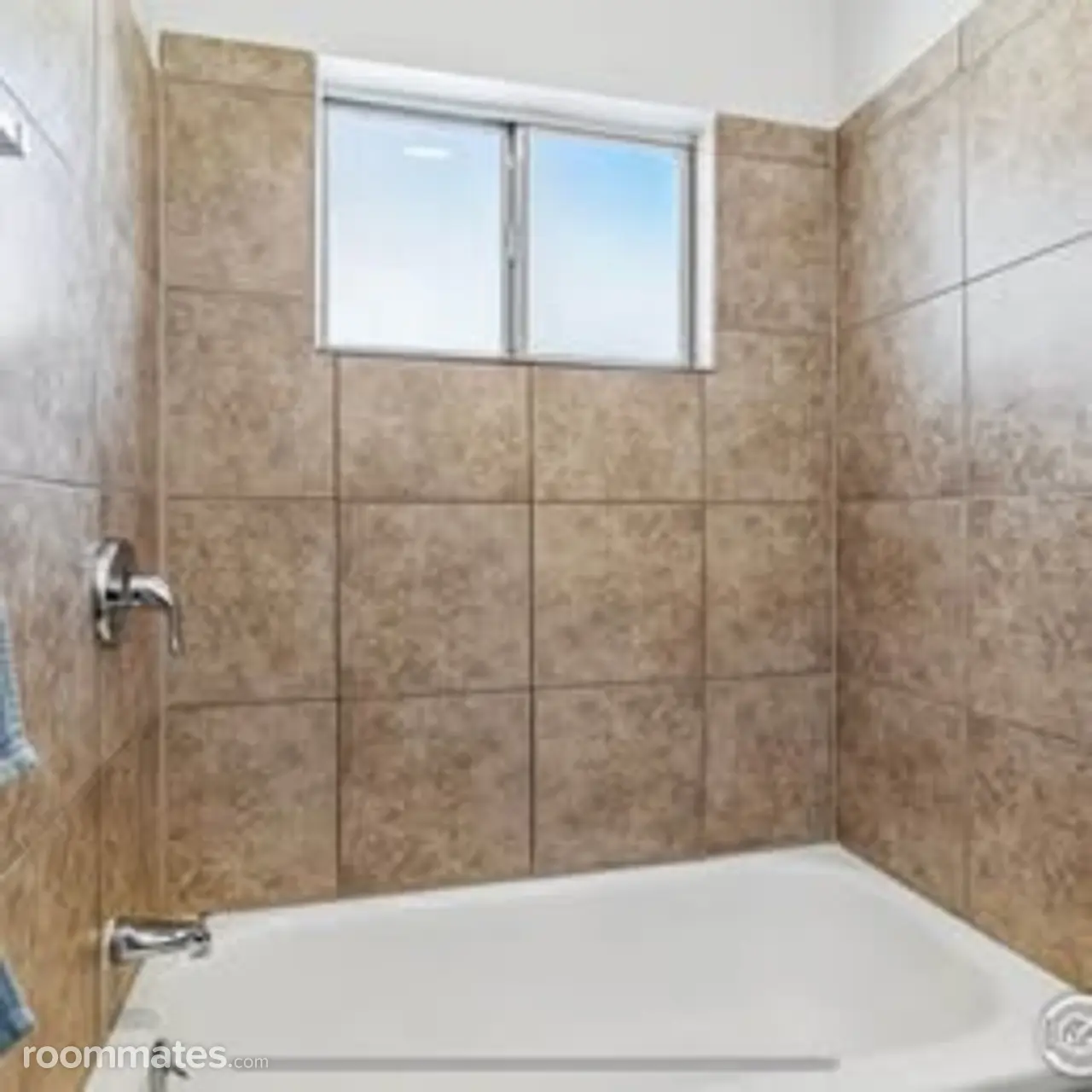 Profile photo 7 of 8