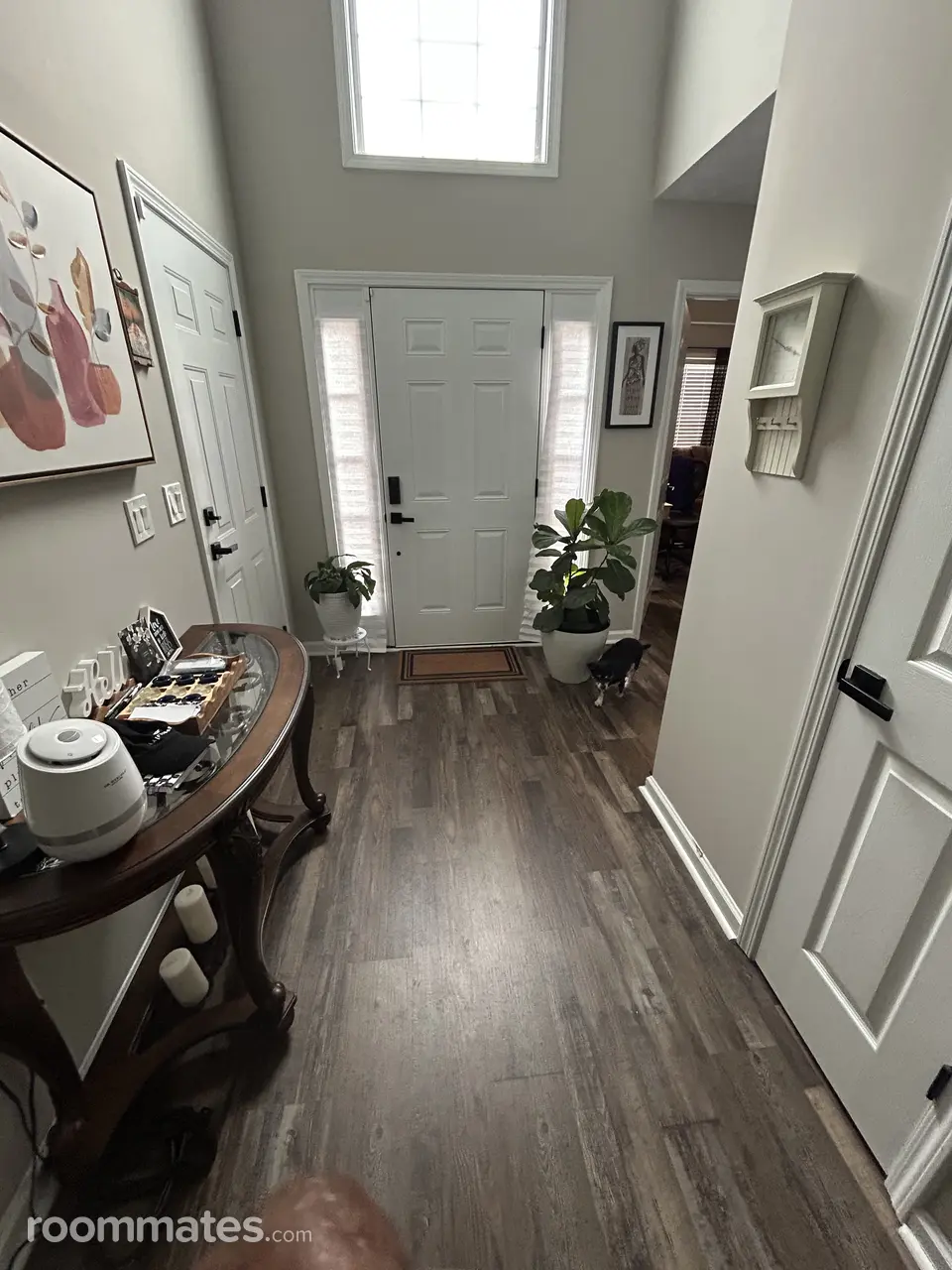 Profile photo 3 of 8