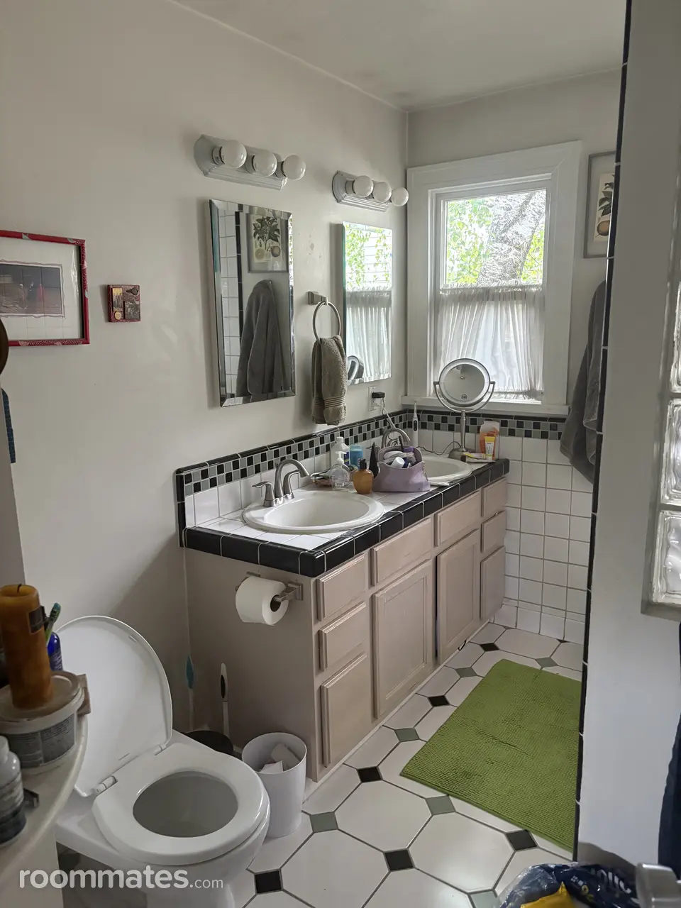 Profile photo 2 of 5