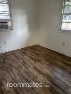 Room for rent in Portland, OR $750, house