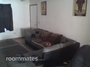 Room for rent in Canton, OH $700, house