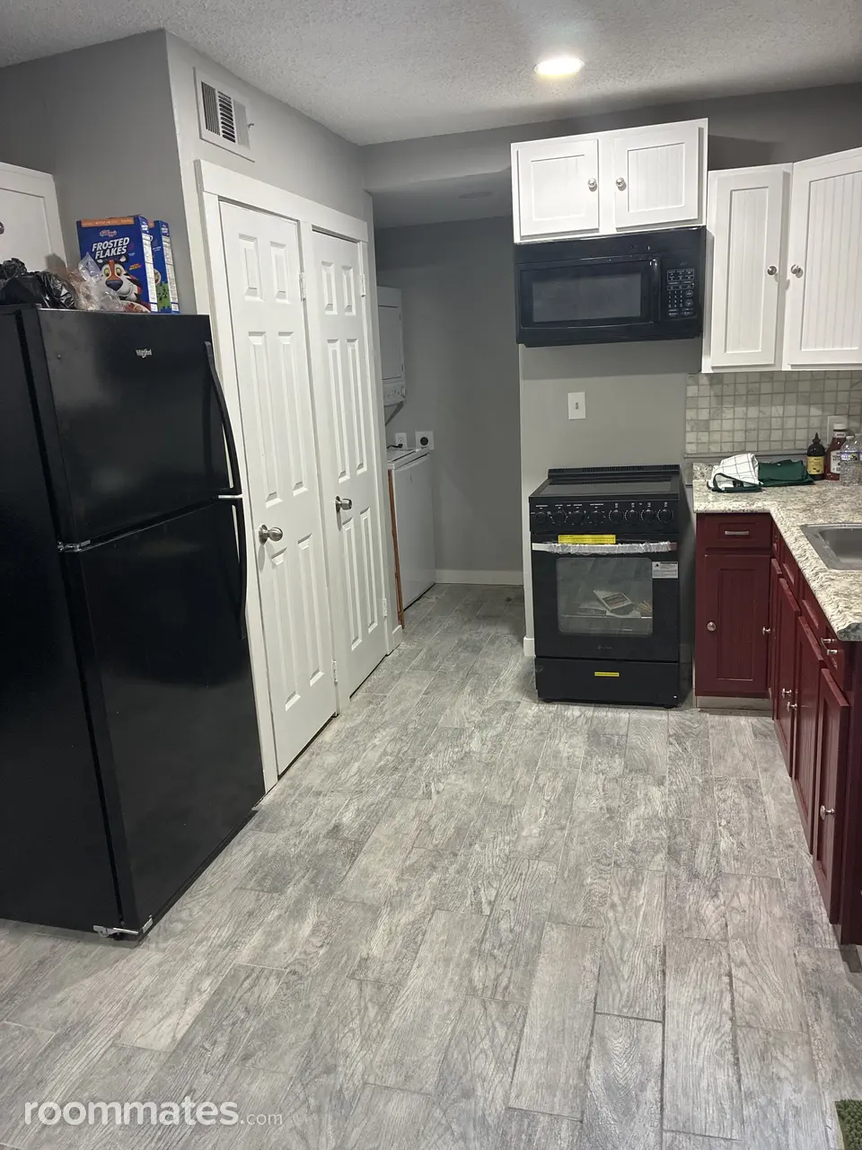 Profile photo 3 of 11